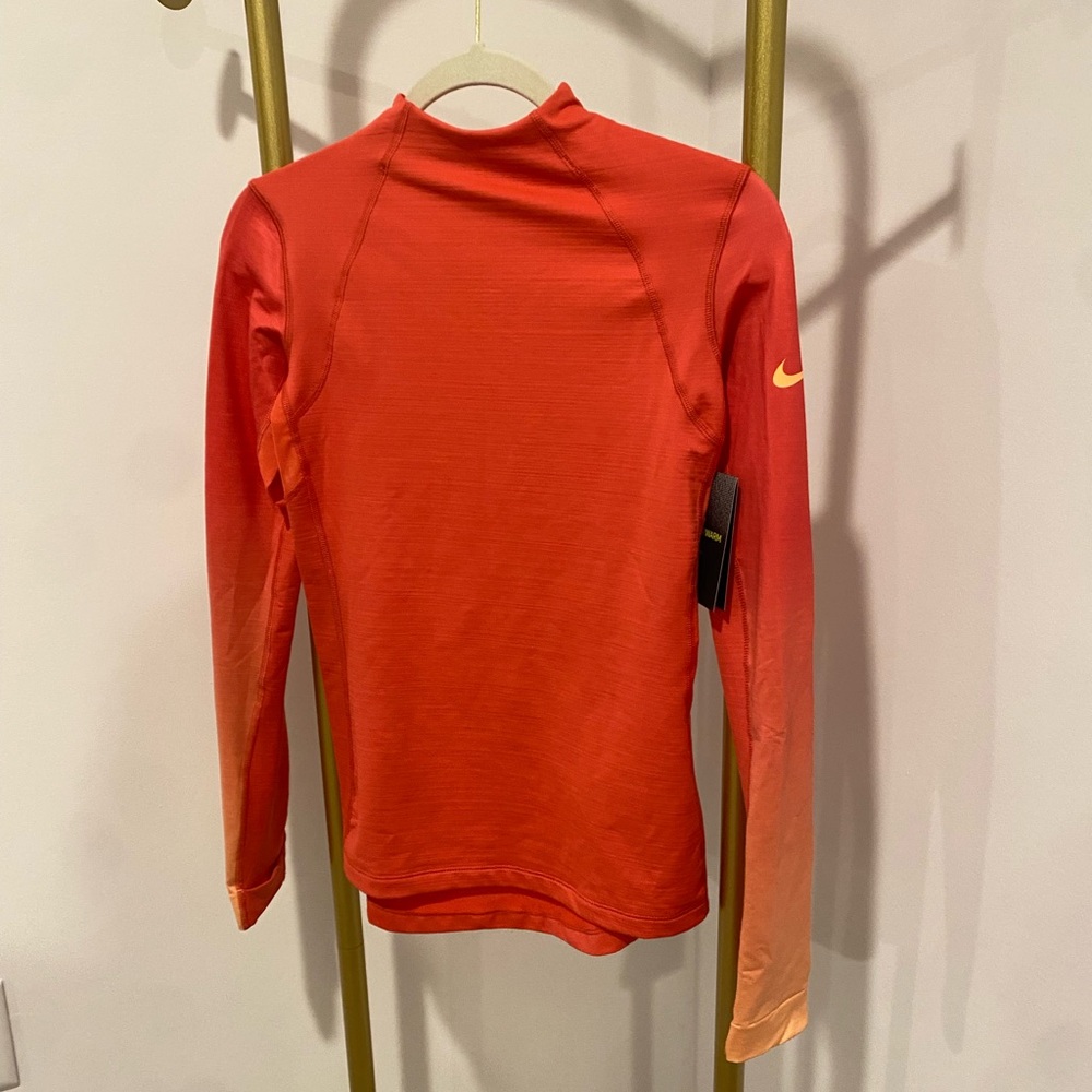 Nike long sleeve running top